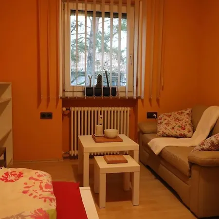 Comfortable, Peaceful Apartment Hügelsheim Esterno foto